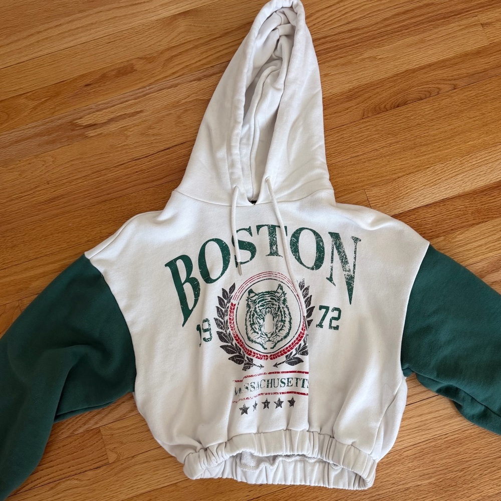 Boston Green Cropped Hoodie